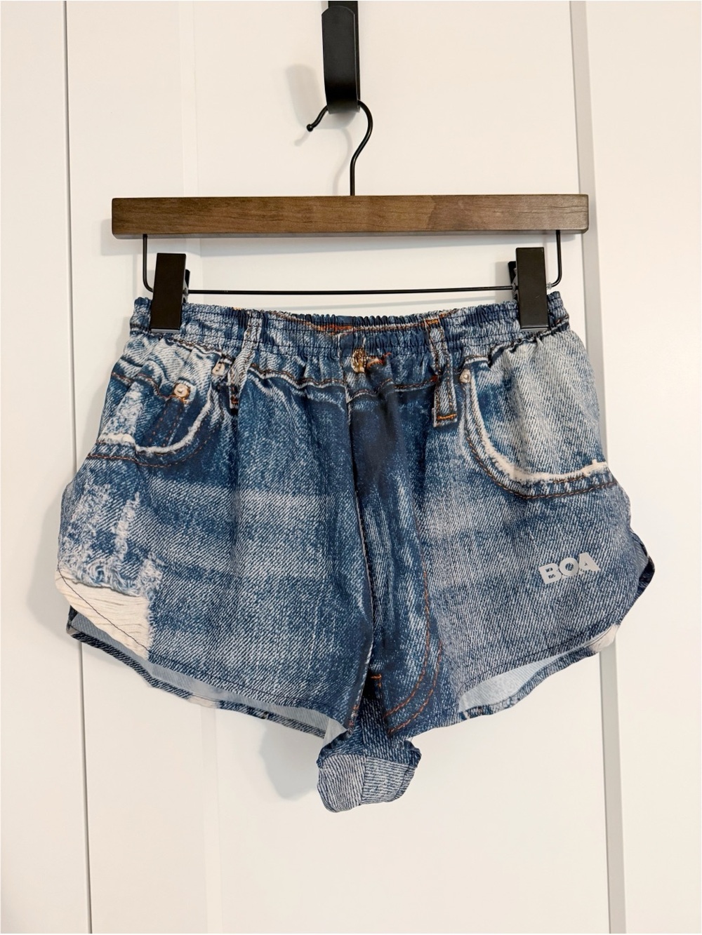 BOA Women’s Medium AeroPro Split Running “Jorts” - Picture 2 of 5